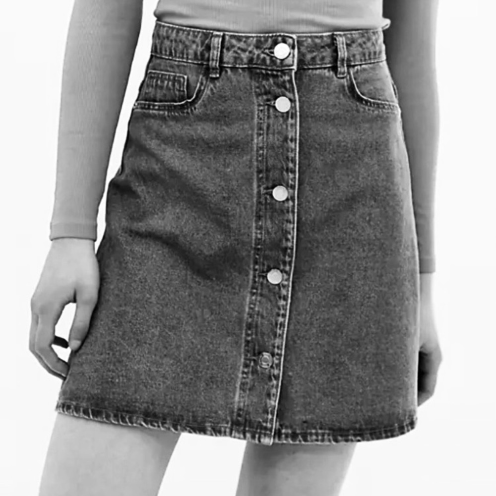 Noisy May Size Small Sunny Denim Skater Skirt Black
